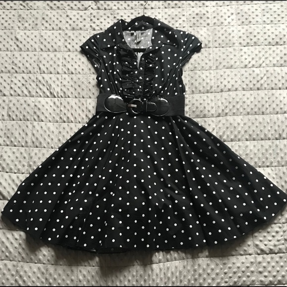 Dresses & Skirts - Black and White Polka Dot '50s Style Dress